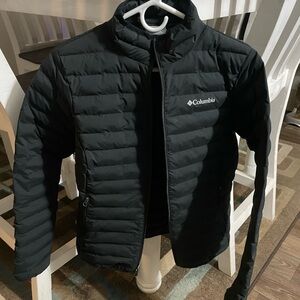 Columbia Puffer Jacket!!🖤
